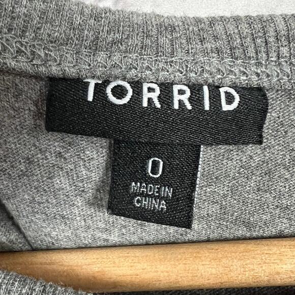 Torrid Women L Grunge 90s Punk Rocker Chic Minimalist Edgy Slashed T-Shirt Dress - Picture 6 of 9